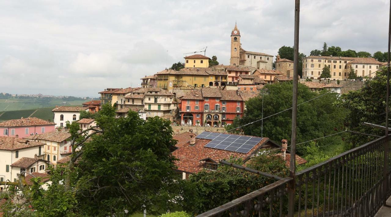 Monforte View Apartment Monforte D'Alba Exterior photo